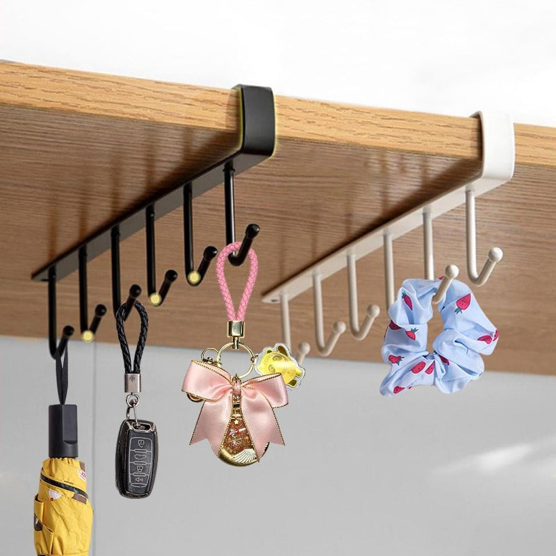 Space-Saving 6-Hook Organizer