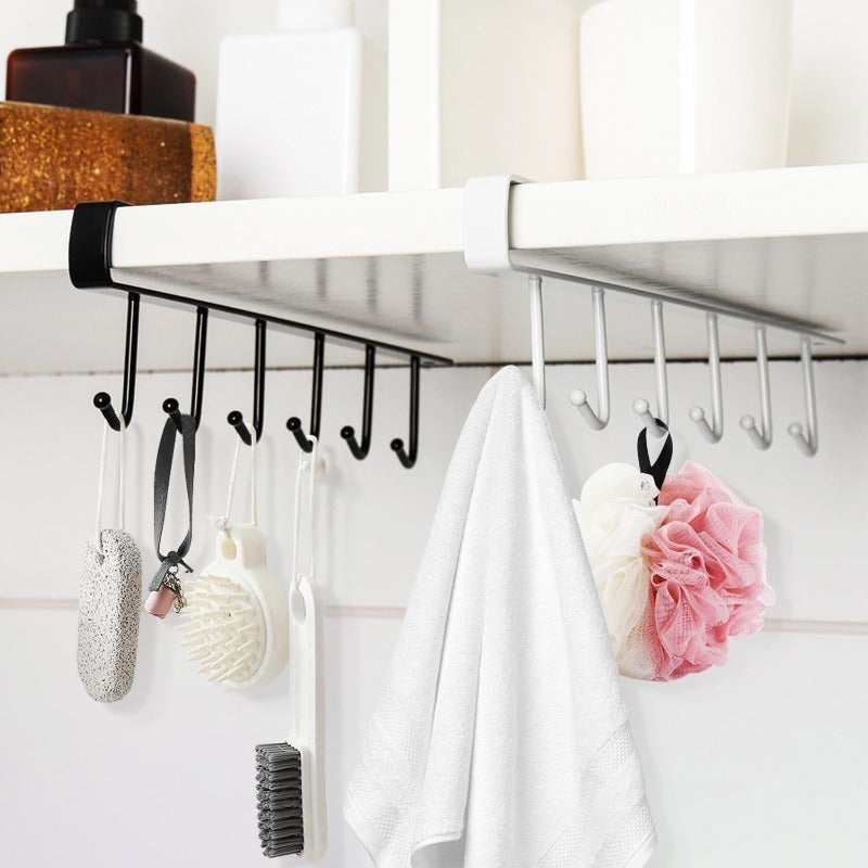 Space-Saving 6-Hook Organizer