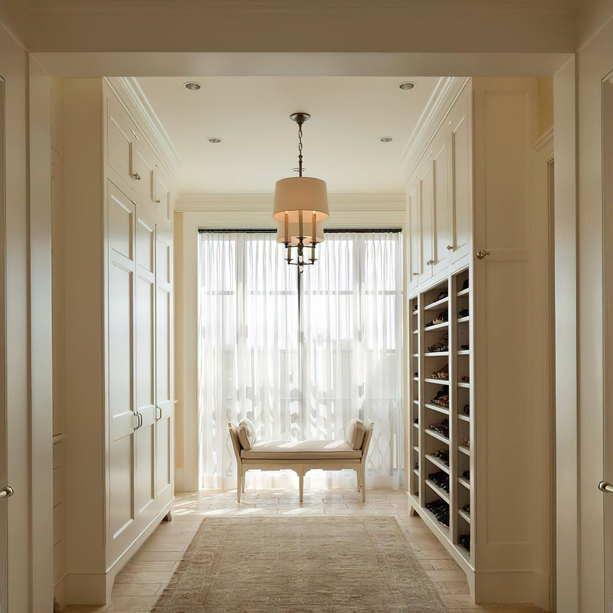 Chapman Classic 6-Light Chandelier, Transitional style, suitable for dining rooms and entryways