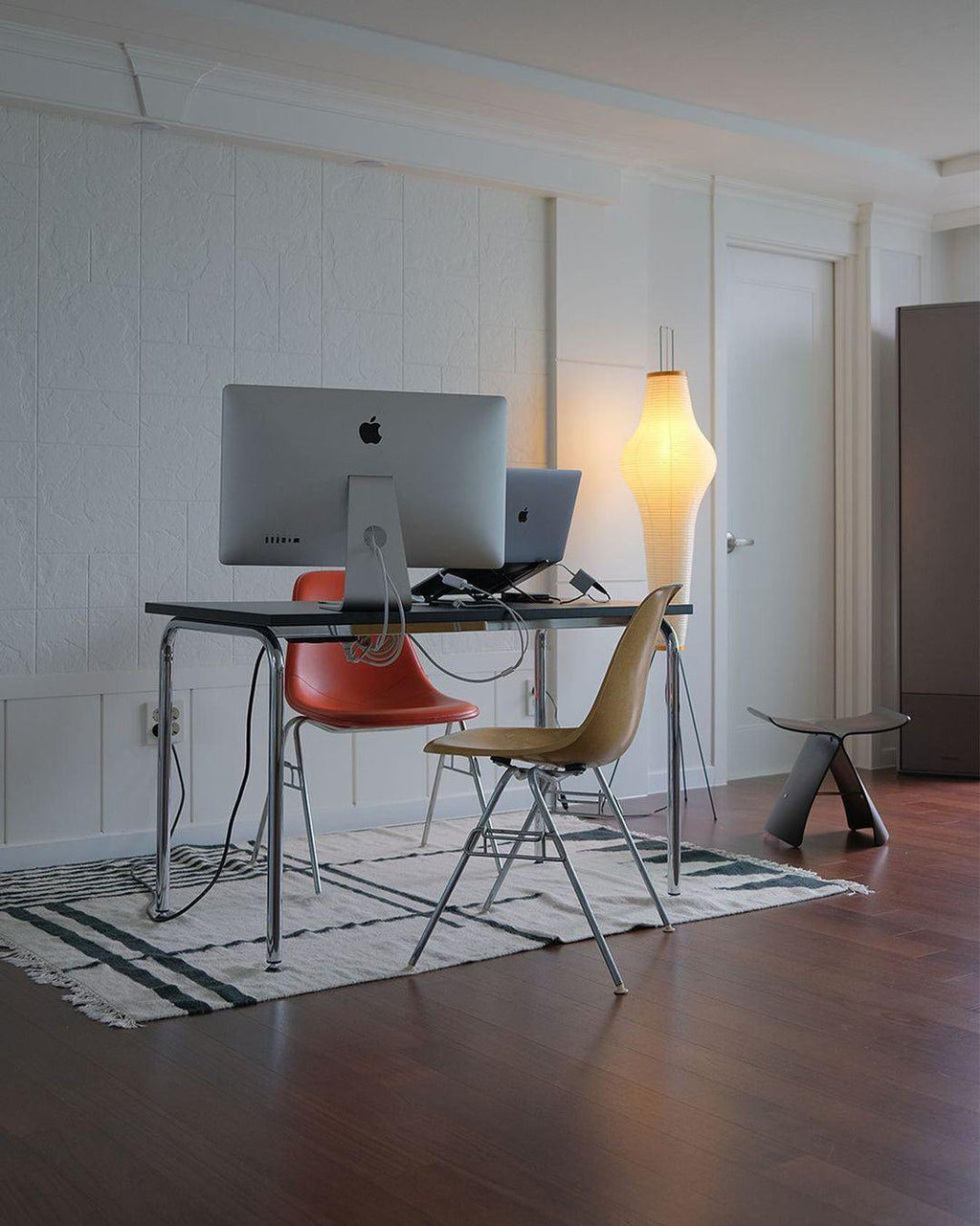Akari 10A Rice Paper Floor Lamp, Japanese style, suitable for study, bedroom, and living spaces