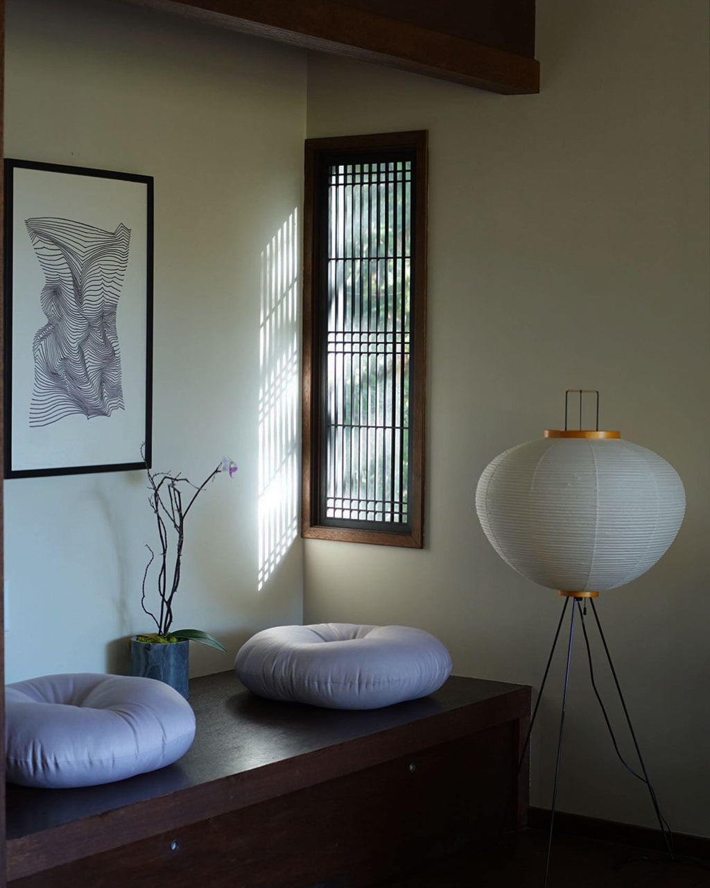 Akari 10A Rice Paper Floor Lamp, Japanese style, suitable for study, bedroom, and living spaces